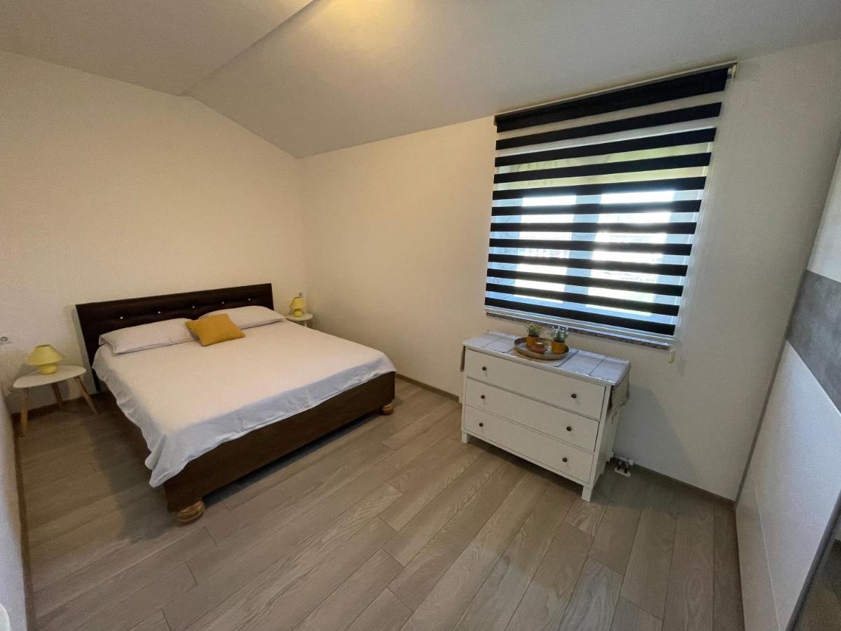 Apartment Anida *