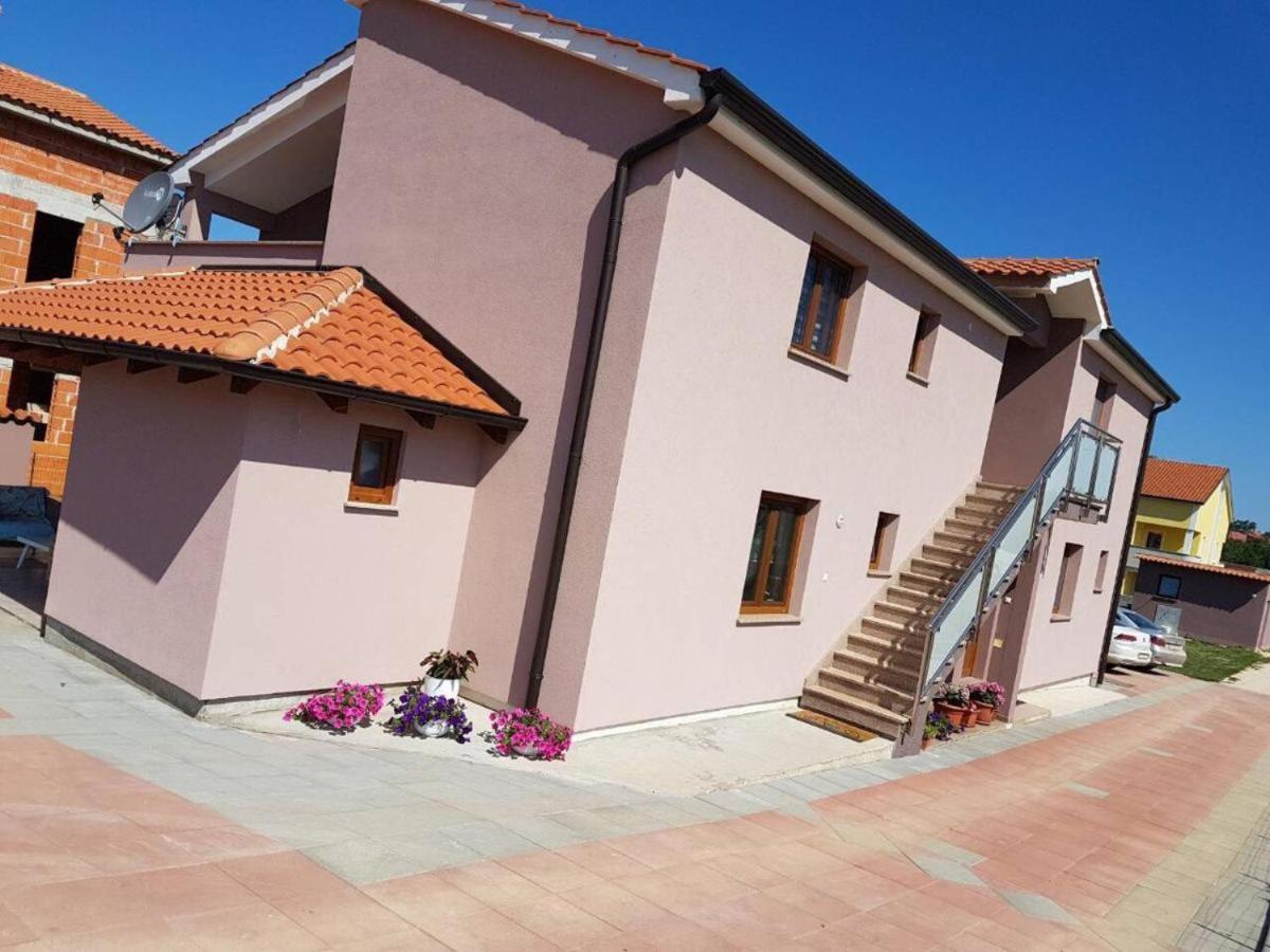 Anida * Porec