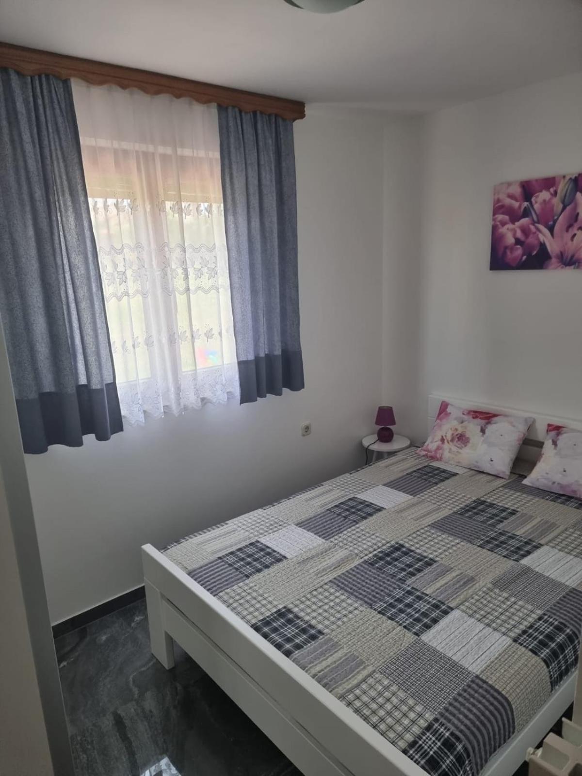 Anida Apartment